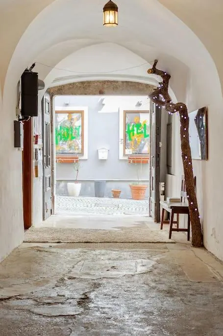 Artistic Studio Quiet Crusader Street Apartment Ljubljana